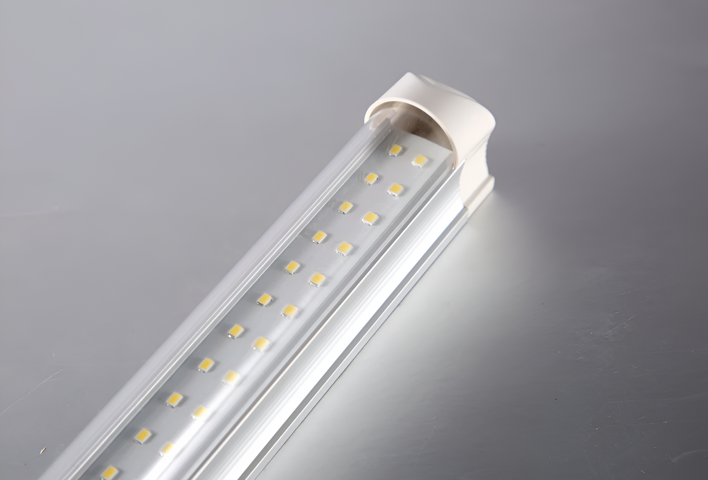 INT Series - 20 Pack LED INTEGRATED TUBE (Ideal for Warehouses/Retails/Residential garage/Schools/Supermarkets)